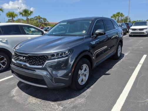 2023 Kia Sorento LX
