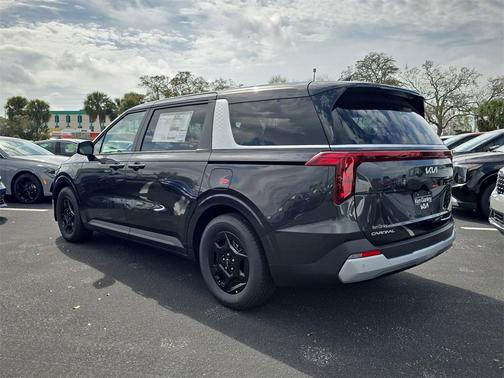 2026 Kia Carnival LXS