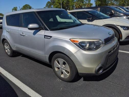 2016 Kia Soul Base