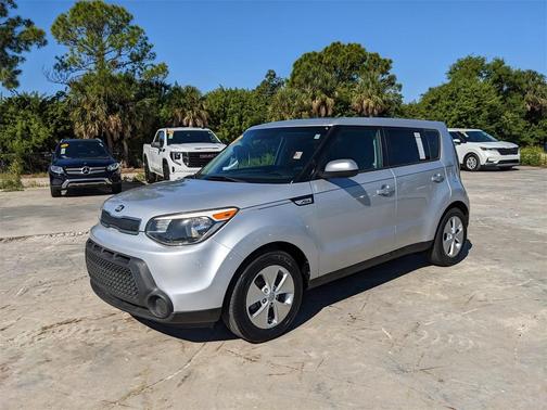 2016 Kia Soul Base