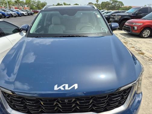 2024 Kia Sorento SX