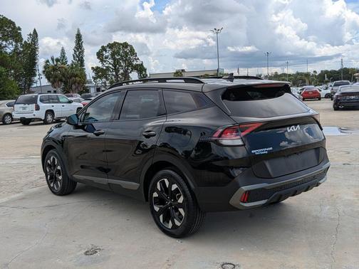 Ebony Black 2023 Kia Sportage X-Line