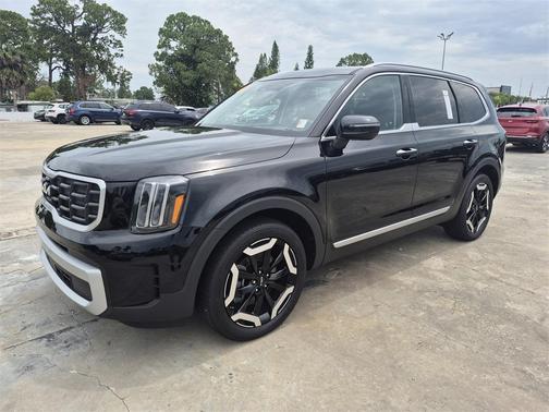 2024 Kia Telluride S