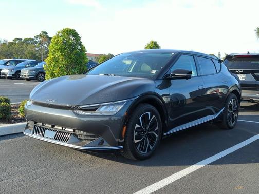 2022 Kia EV6 Wind
