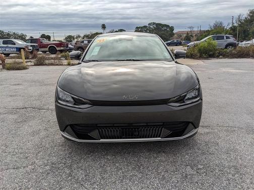 2022 Kia EV6 Wind