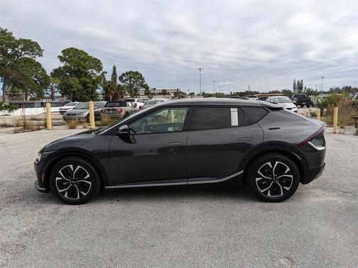2022 Kia EV6 Wind