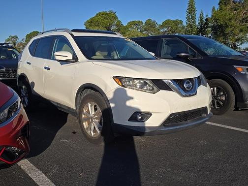 2016 Nissan Rogue SV