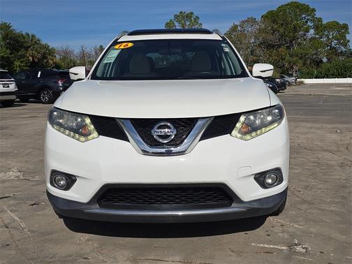 2016 Nissan Rogue SV