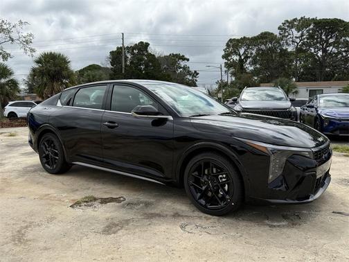 2025 Kia K4 GT-Line Turbo