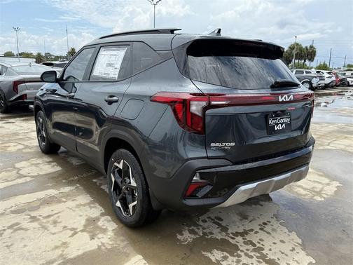 2025 Kia Seltos S