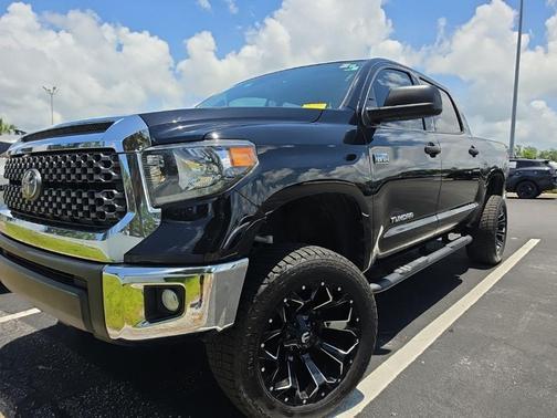 Midnight Black Metallic 2021 Toyota Tundra SR5