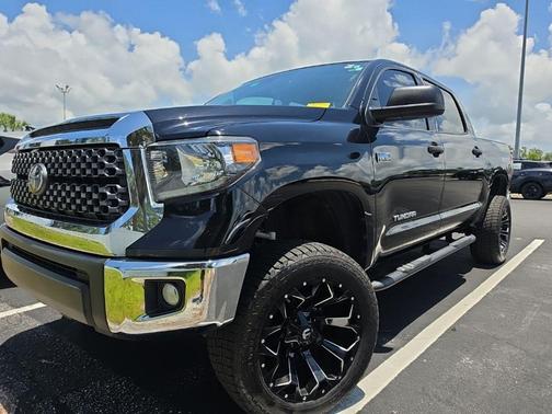 Midnight Black Metallic 2021 Toyota Tundra SR5