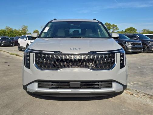 Ceramic Silver 2026 Kia Carnival Hybrid EX