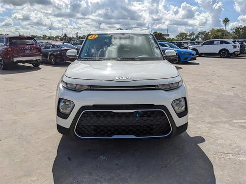 2022 Kia Soul LX