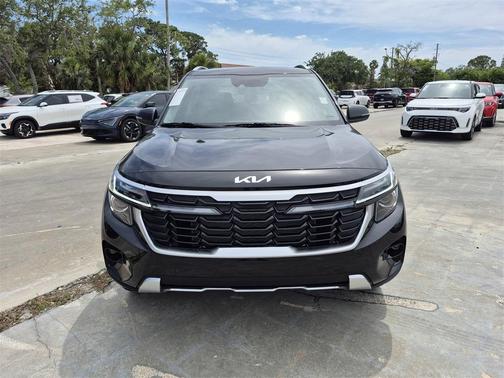 2025 Kia Seltos S