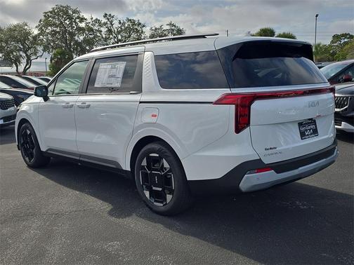 2026 Kia Carnival EX