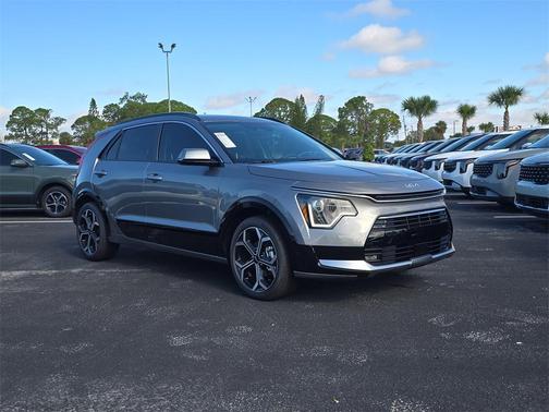 2025 Kia Niro EX Touring