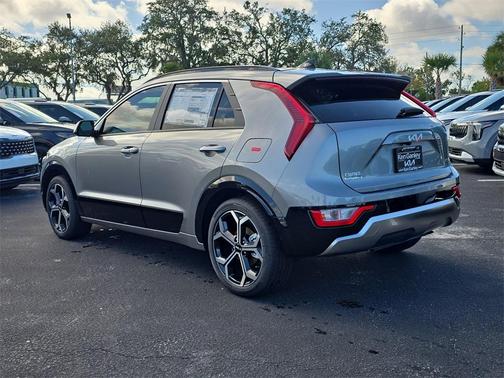 2025 Kia Niro EX Touring