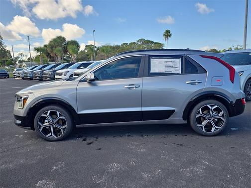 2025 Kia Niro EX Touring