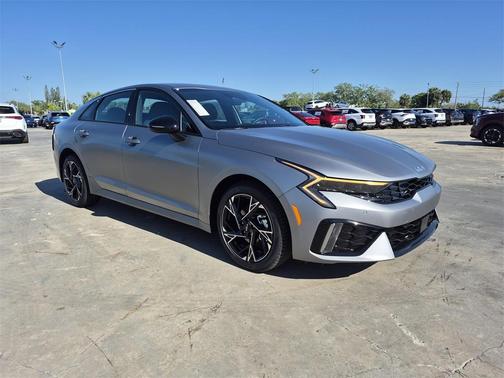 2025 Kia K5 GT-Line