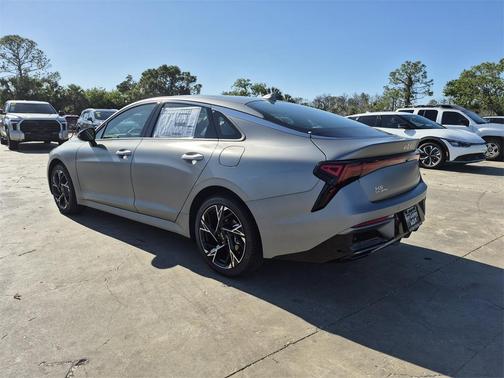 2025 Kia K5 GT-Line