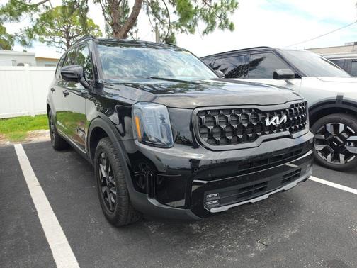 Ebony Black 2024 Kia Telluride SX-Prestige X-Pro