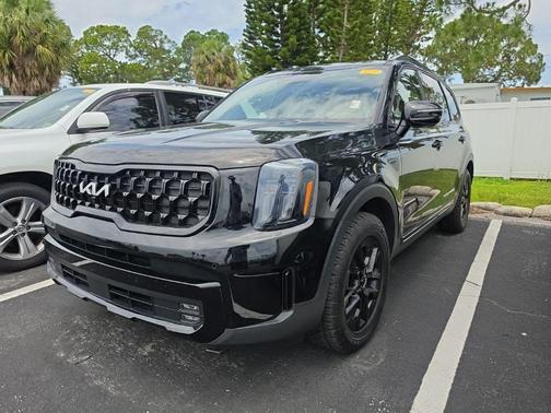 Ebony Black 2024 Kia Telluride SX-Prestige X-Pro