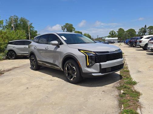 Wolf Gray 2026 Kia Sportage Hybrid S