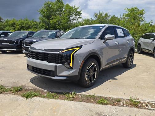 Wolf Gray 2026 Kia Sportage Hybrid S