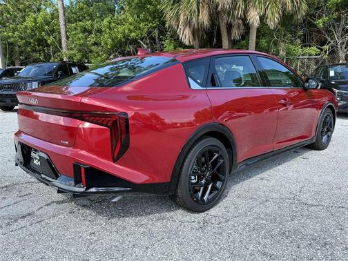 2025 Kia K4 GT-Line Turbo