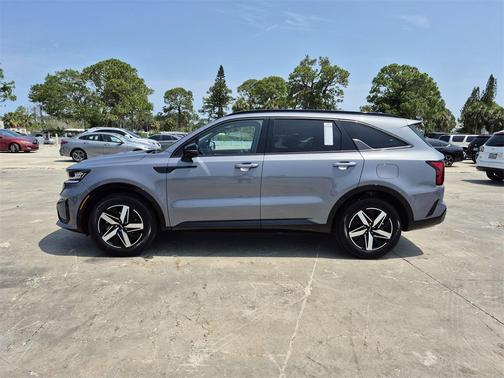 2023 Kia Sorento EX