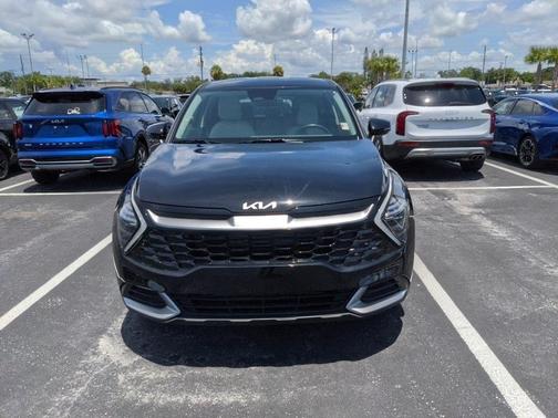 2024 Kia Sportage EX