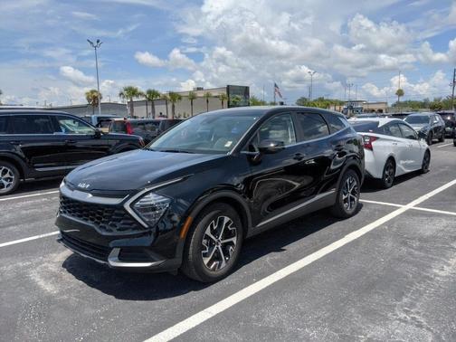 2024 Kia Sportage EX