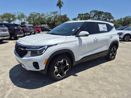 2025 Kia Seltos EX