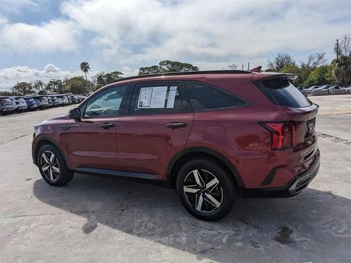 2023 Kia Sorento S