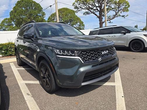 Aruba Green 2022 Kia Sorento S