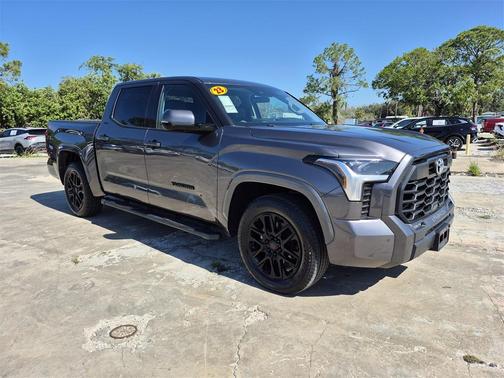 2023 Toyota Tundra SR5