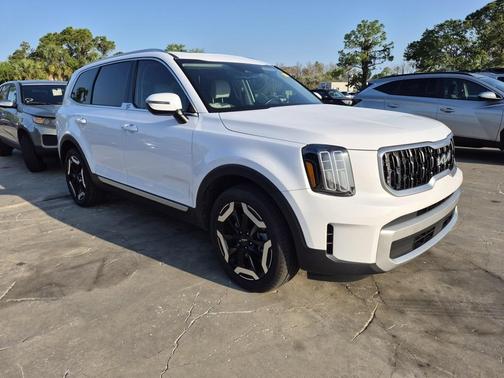 2024 Kia Telluride EX