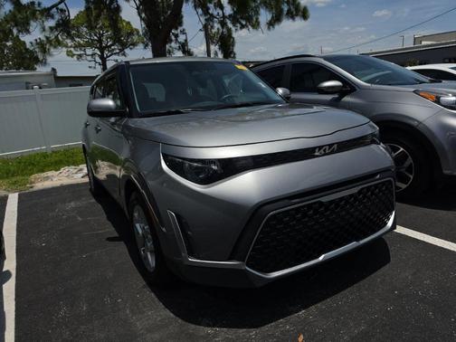 Steel Gray 2023 Kia Soul S
