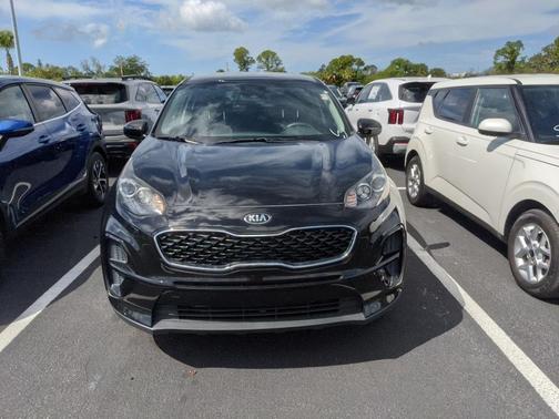 2022 Kia Sportage LX