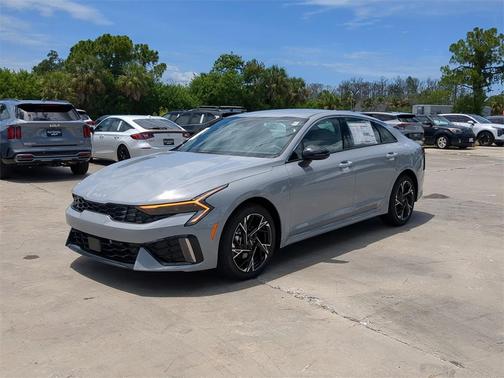 2025 Kia K5 GT-Line
