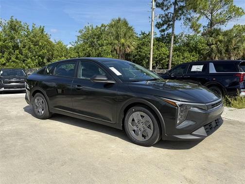 2025 Kia K4 LX