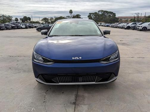 2022 Kia EV6 Wind