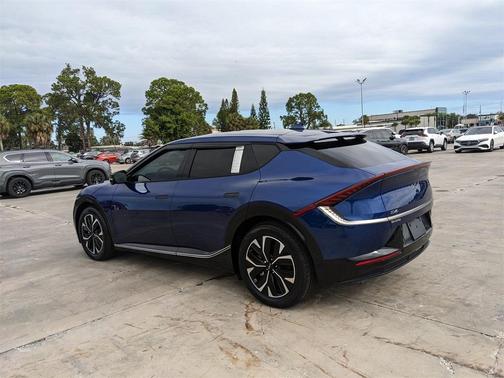 2022 Kia EV6 Wind