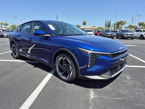 2025 Kia K4 EX