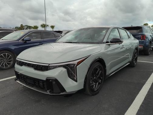 2025 Kia K4 GT-Line Turbo
