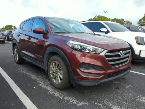 2016 Hyundai TUCSON SE