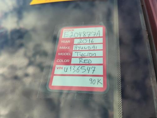 2016 Hyundai TUCSON SE