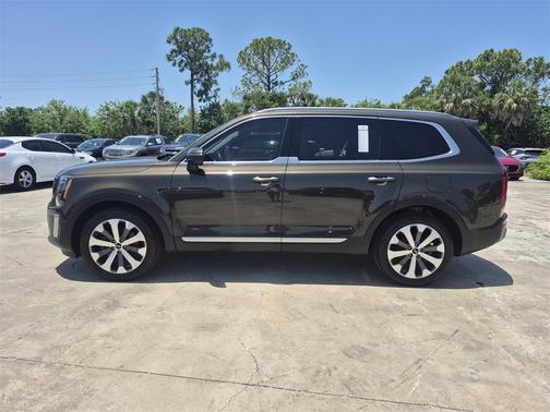2021 Kia Telluride S