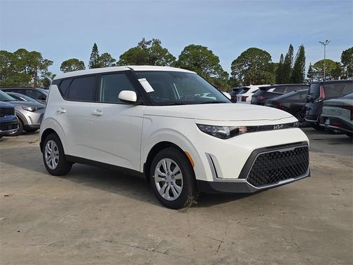 2025 Kia Soul LX